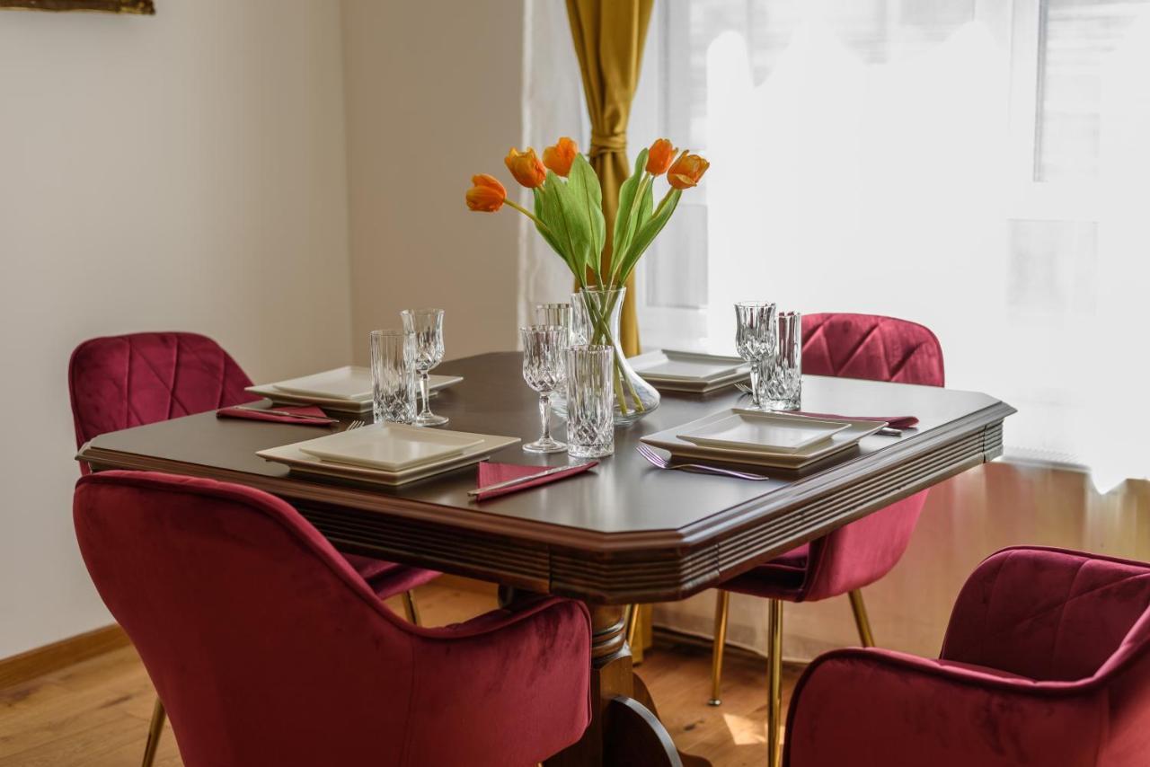 Ultracentral Luxury Apartment คลูจ-นาโปกา ภายนอก รูปภาพ